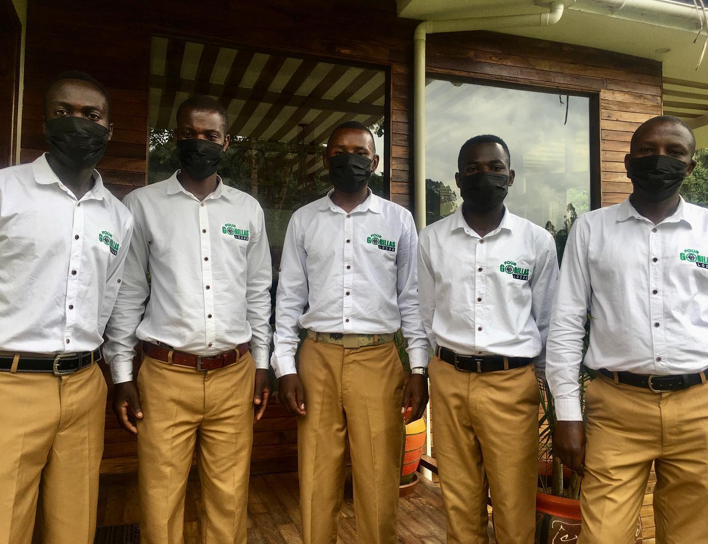 Merry Christmas 🎄 from FOUR GORILLA LODGE